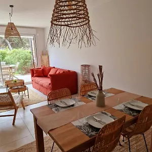 giens-magnifique-appartement-avec-jardin-et-parking.fr-provencehotel.com/