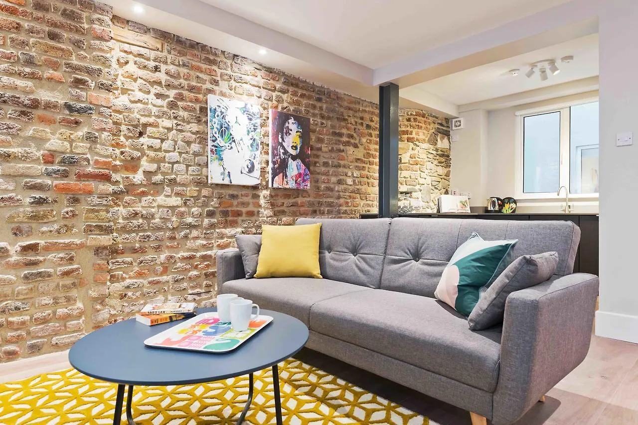 Temple Bar Crown Square Apartments Dublin